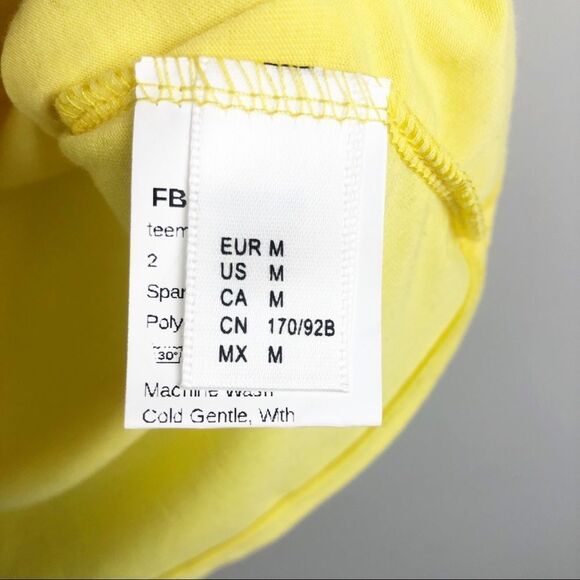 UNBRANDED | Bright Yellow Short Sleeve Tee with Tie Knot Detail Women’s Size M - Picture 6 of 8